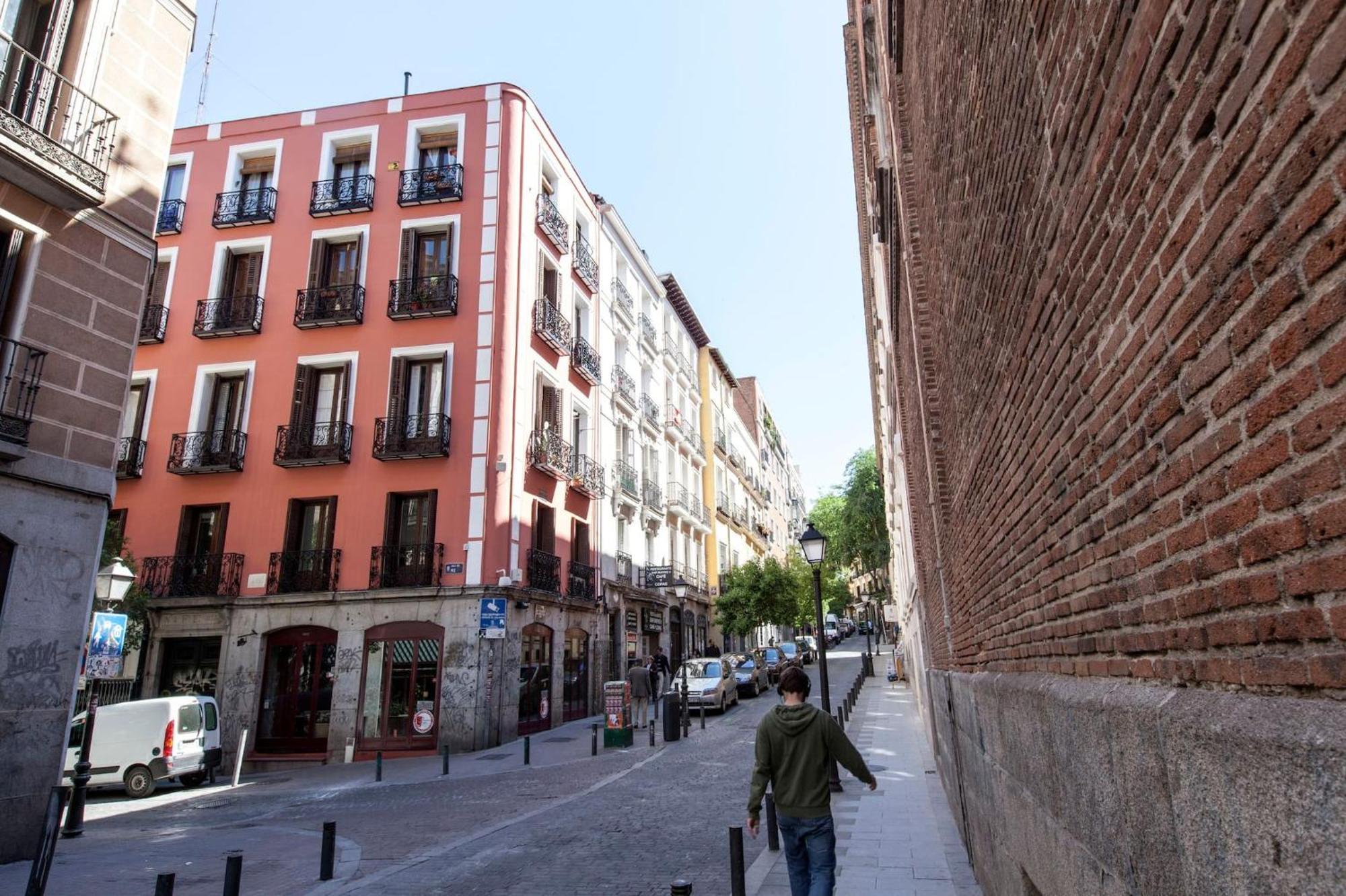 Apartamentos Day Madrid Ildefonso Centro Gran Via Sol Malasana Exterior photo